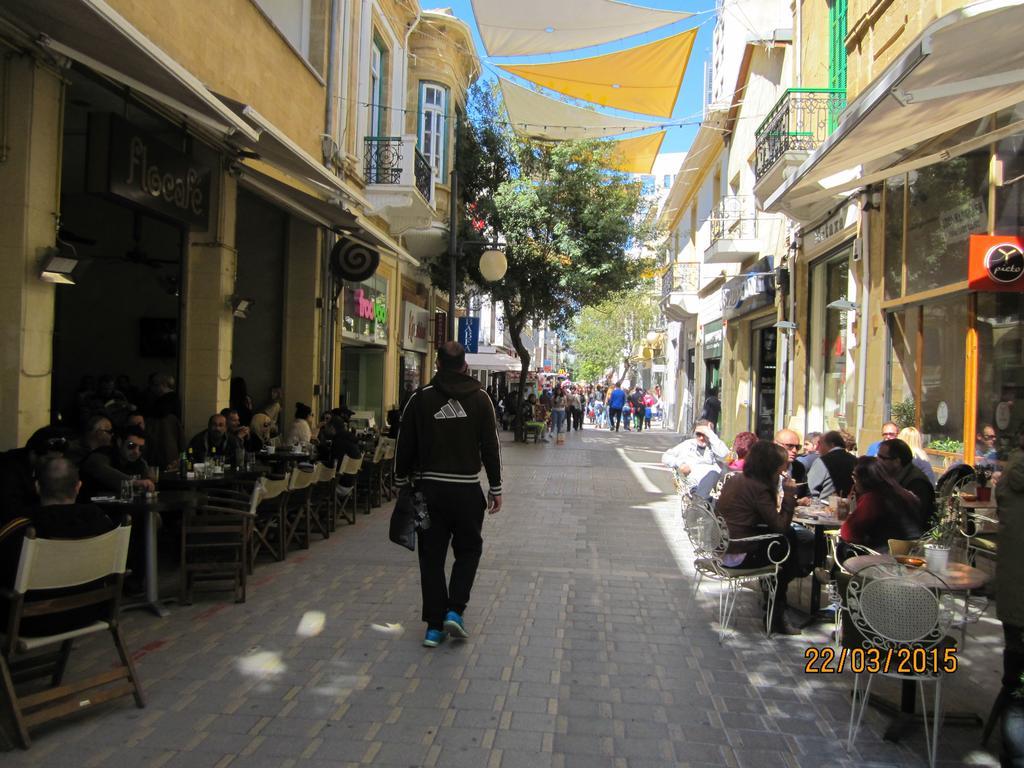 Downtown Living By 'Flats Nicosia' Apartment Bilik gambar